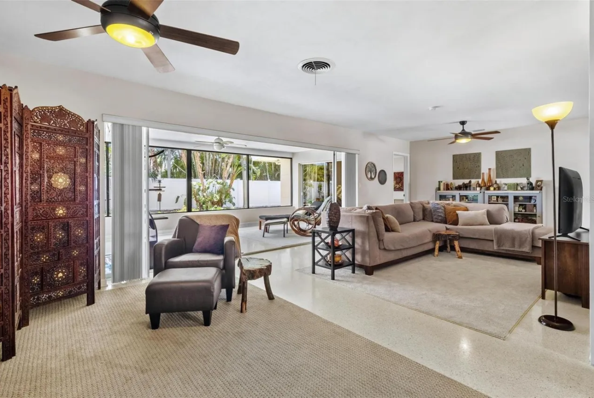 Move-In Ready Maximo Moorings Home | St. Petersburg FL | No Flood Zone!