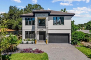 4205 W North B St Tampa FL – 2022 Luxury Mobley Home in Westshore